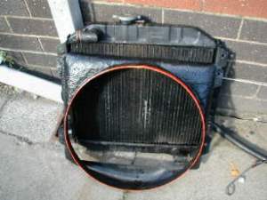 RAD&COWL.JPG (15103 bytes)